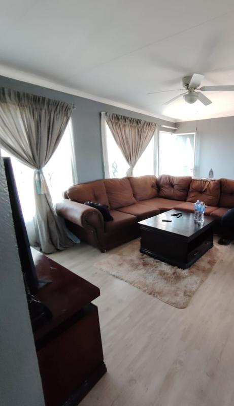To Let 2 Bedroom Property for Rent in Vaalpark Free State